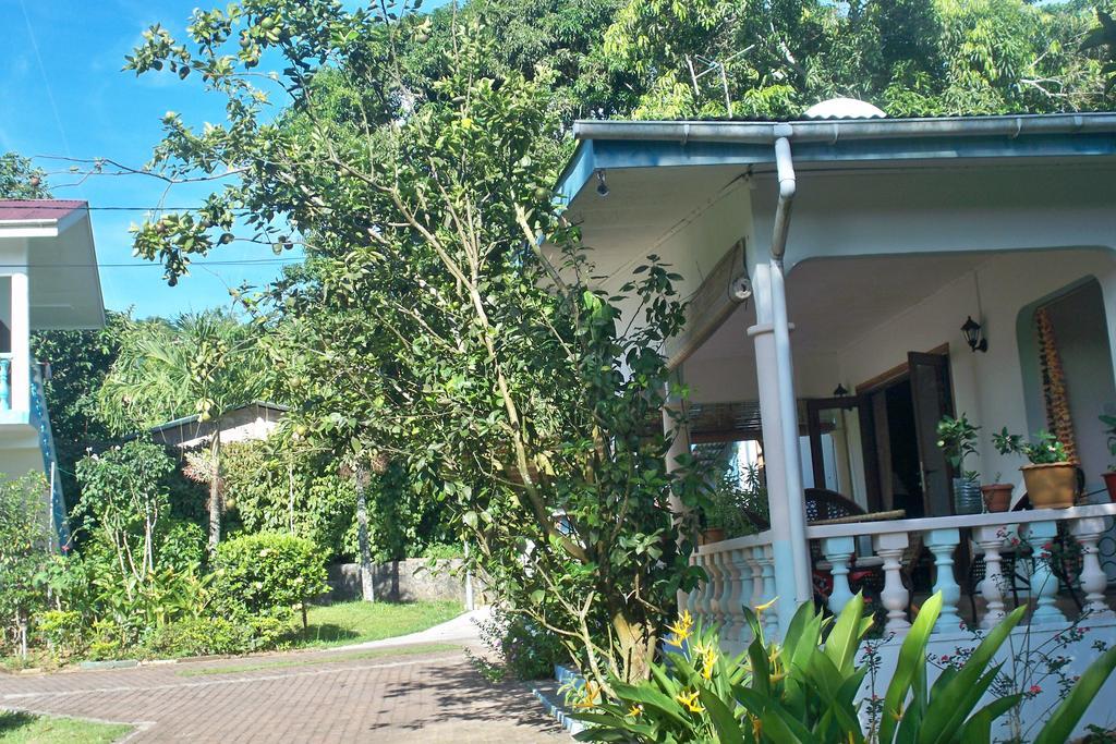 Chez Julie Villa Anse Boileau Exterior foto
