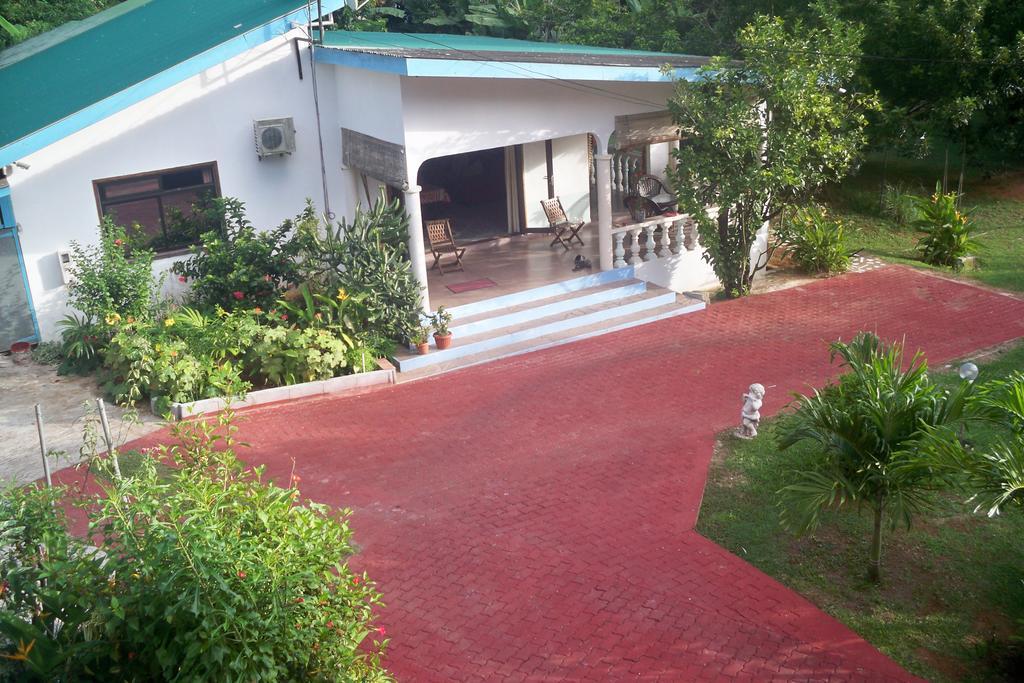 Chez Julie Villa Anse Boileau Exterior foto